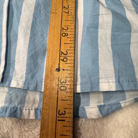 Old‎ Navy The Boyfriend Shirt Womens XL Blue White Striped Long Sleeve Button Up - Picture 4 of 8